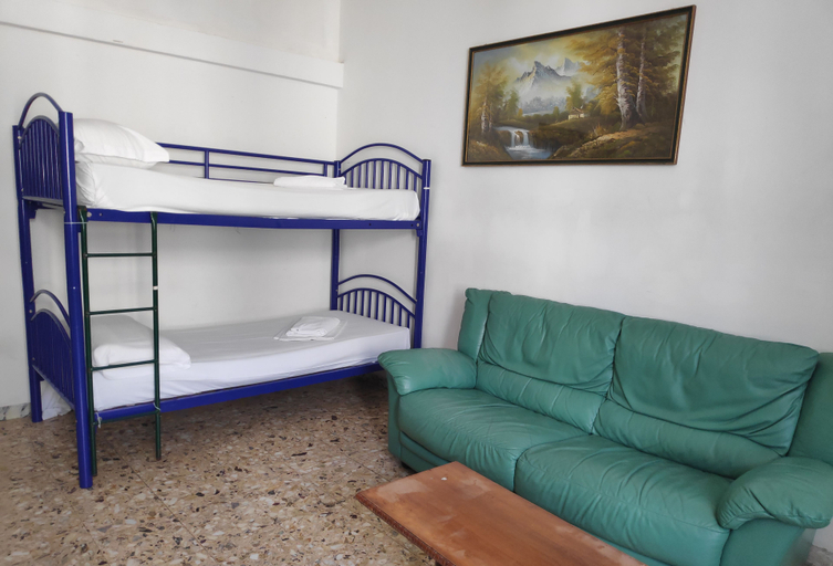 Others 5, HostelRoma, Rome