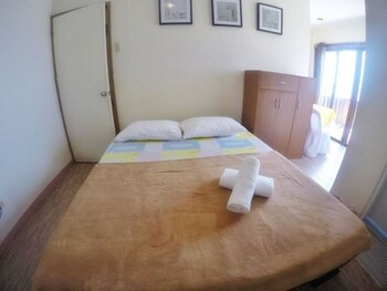 Bathroom 4, Blue Wave Inn Beach Resort & Restaurant, Siquijor