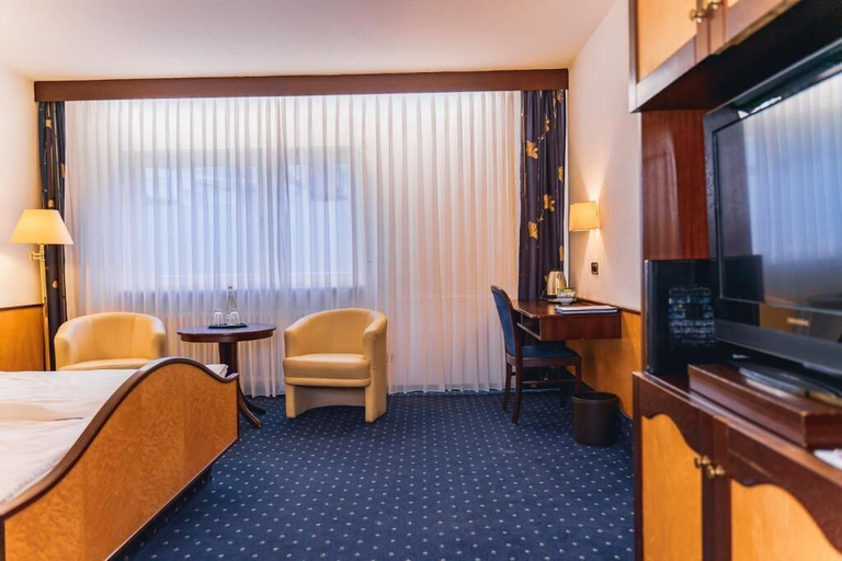 Others 4, City Hotel, Ortenaukreis
