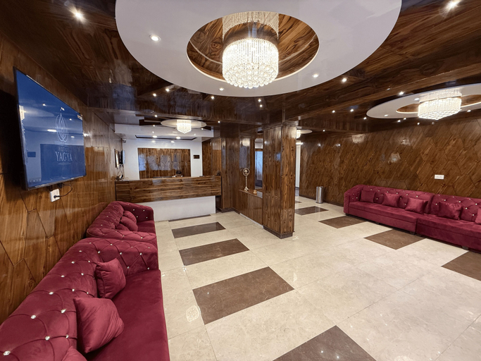 Reception, Hotel Yagya, Chamoli