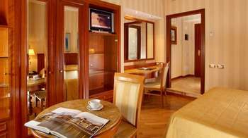 Others 3, Piave Apartment, Rome