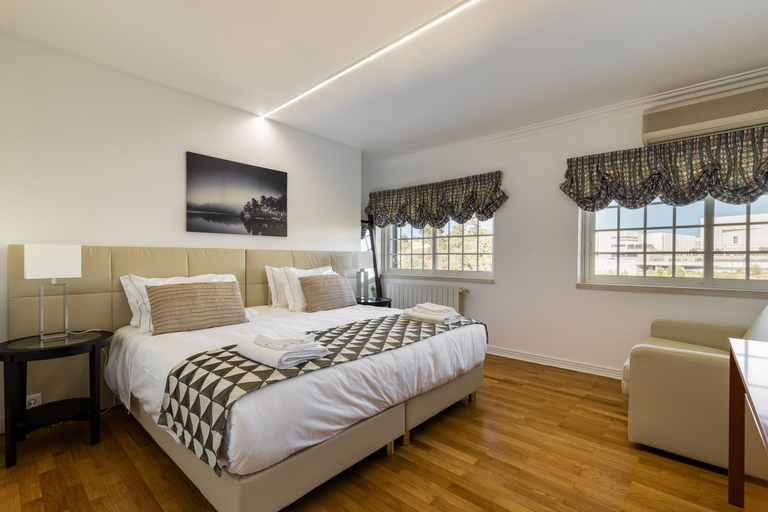 Others 2, Estoril Luxury Suites & Spa, Cascais