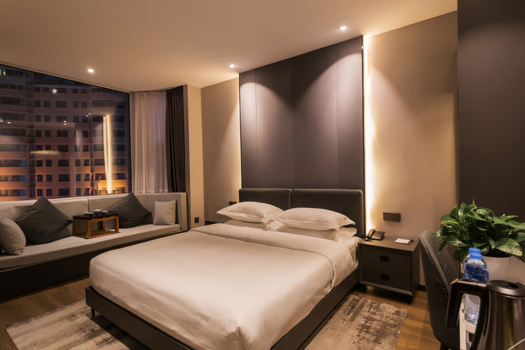 Others 5, Ike Hotel (Lanzhou Railway Station Oriental Red Square), Lanzhou