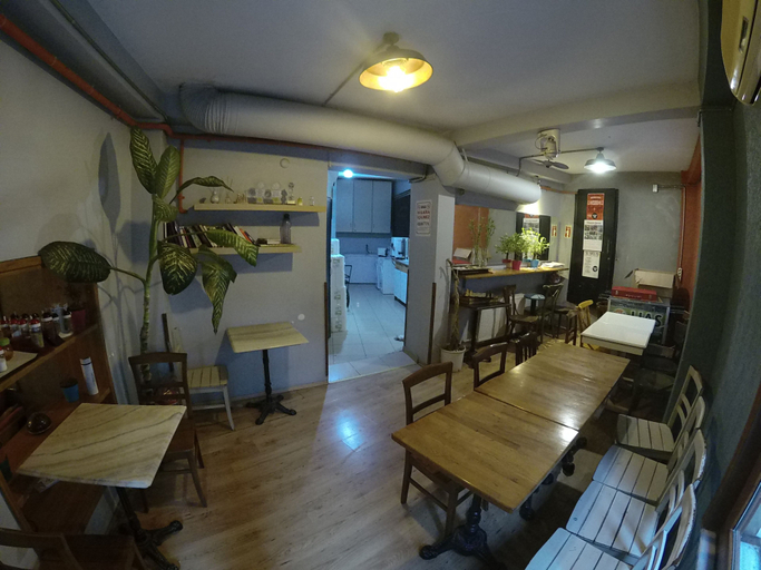 Food and Drink, World House Istanbul, Beyoğlu