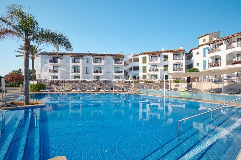 Sport & Beauty 2, Hipotels Apartamentos Cala Bona, Baleares