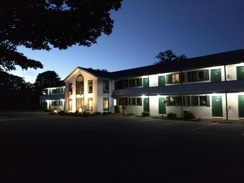 Others 4, Otherland Hotel, Windham