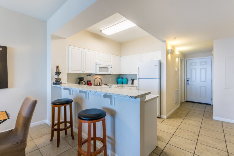 Others 3, Beachfront Windemere Condos by Hosteeva, Escambia