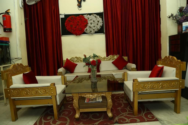 Public Area 3, Hotel Holidei Inn, Purbi Singhbhum