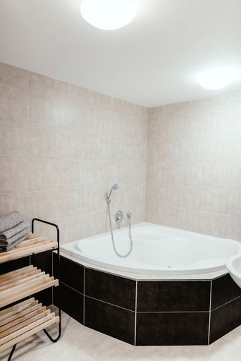 Bathroom 4, Apartments Zelny Trh II, Brno
