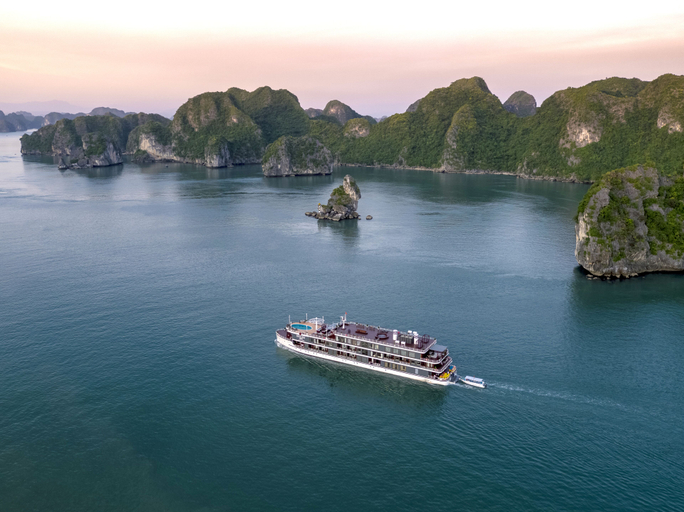 Exterior & Views 2, Heritage Cruises Cat Ba Archipelago, Hạ Long