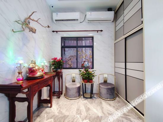 Others 2, Xi He Apartment, Foshan