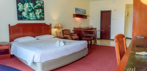 Others 3, J Beach Suites At Paradise Rainbow Beach Resort, Penang Island