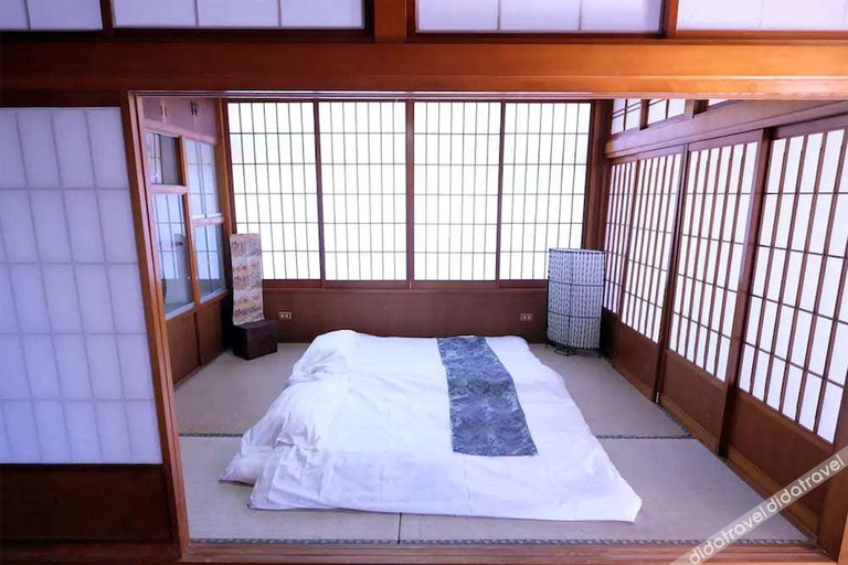 Bedroom 2, Kumi no Yado Gettou, Kumejima
