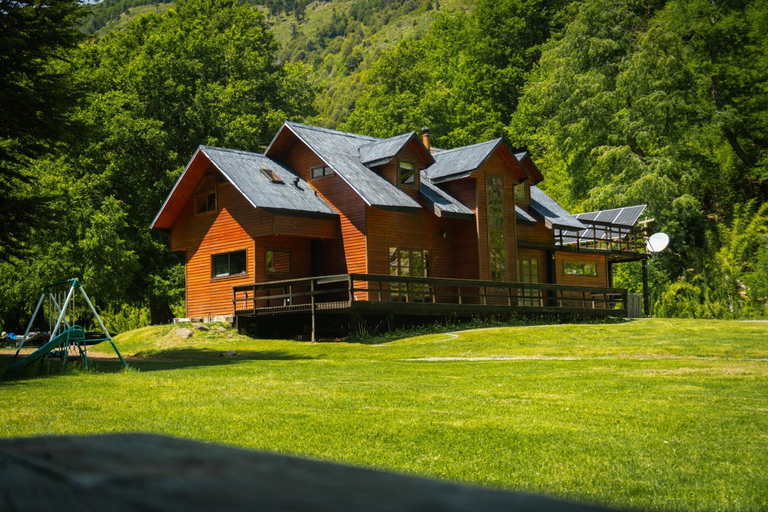 Exterior & Views 3, Refugio Las Raices, Malleco