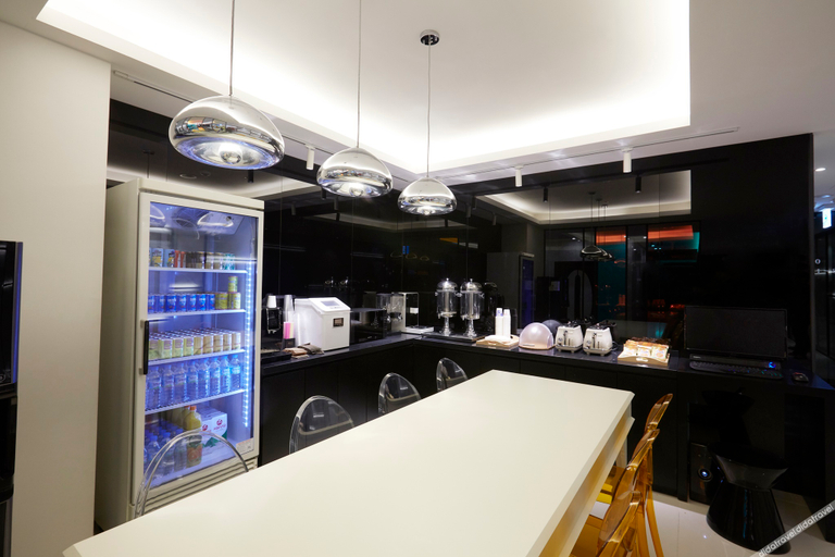 Others 2, Hanam Alice Next Door, Guri