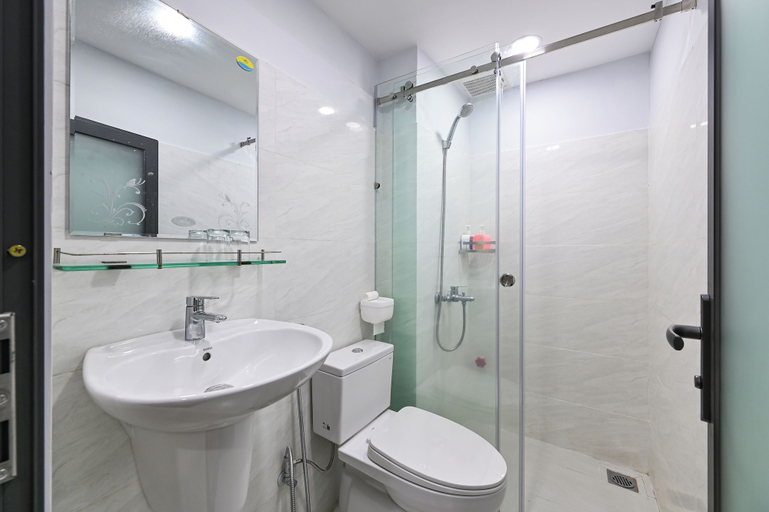 Bathroom 3, M Home Saigon, District 3