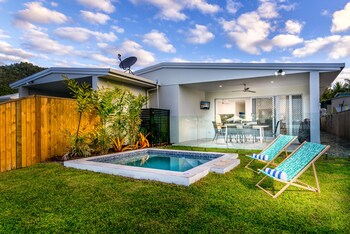 Others 2, Blue Lagoon Villa B, Cairns
