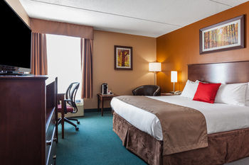 Others 3, Ramada Timmins, Cochrane