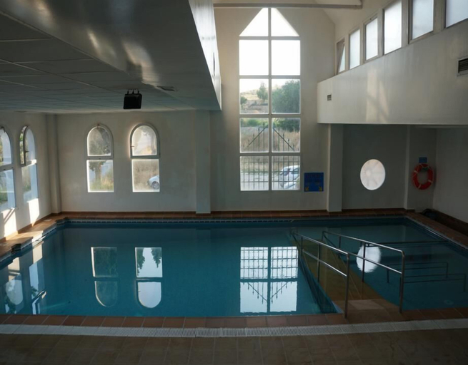 Room 3, Balneario De Alicun, Granada