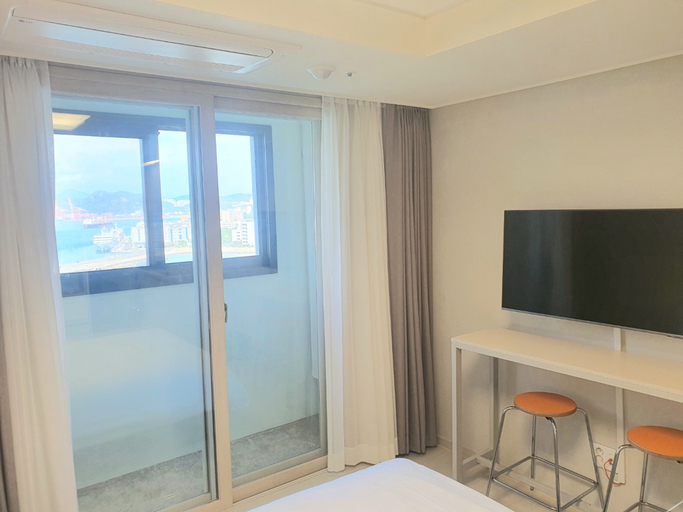 Bedroom 2, Shiftdoor Residence Hari