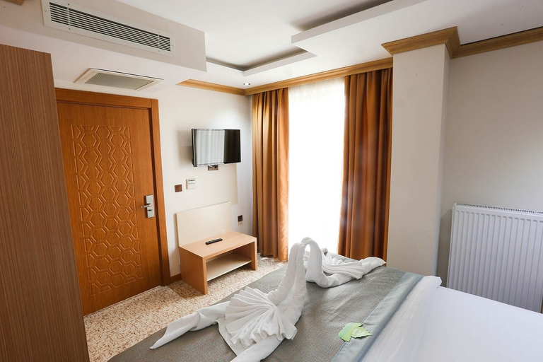 Bedroom 2, Grand Pasabey Otel, Merkez