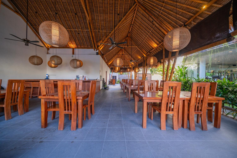 Food & Drinks 5, Sayang Sanur Villa IX, Denpasar