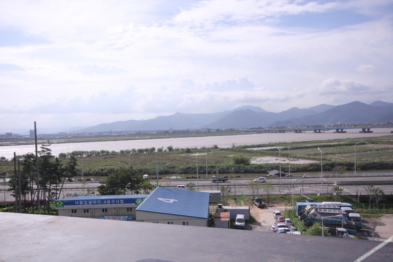 Others 2, Busan Gupo Wow, Gimhae