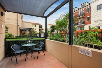 Others 3, Northbridge Apartments, Perth