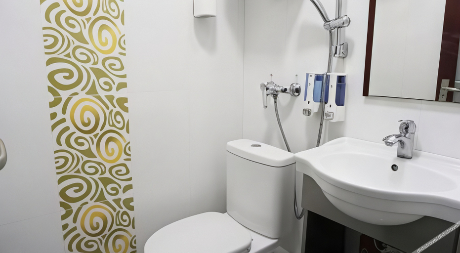 Bathroom, National Inn, Kowloon
