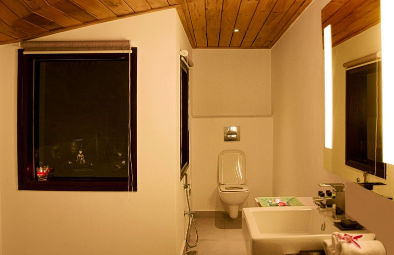 Bathroom 5, The Chumbi Mountain Retreat, West Sikkim