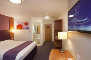 Others 5, Premier Inn Weston-Super-Mare - Lympsham, North Somerset