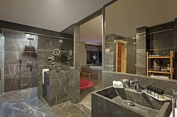 Bathroom 4, Thor Luxury Hotel Spa Bodrum, Bodrum