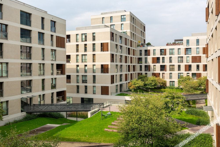 Others 4, Studio Kolejowa Warsaw by Renters, Warsaw