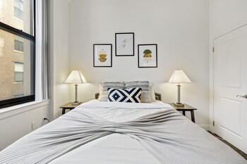 Others 5, TrustBnB, Philadelphia