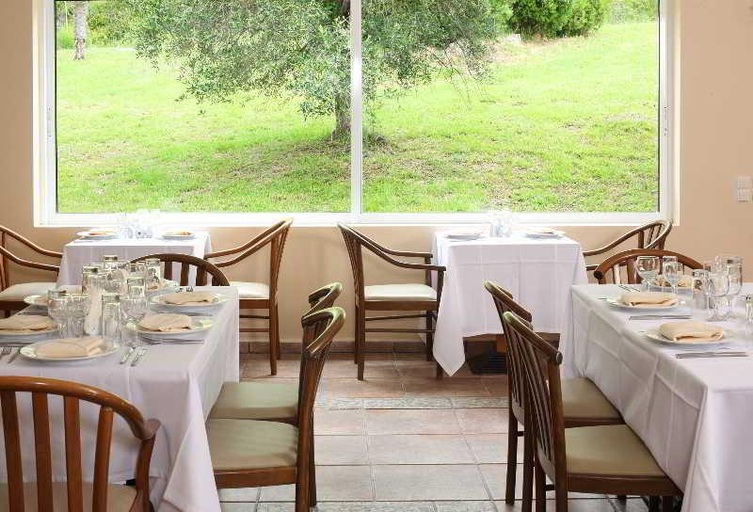Food & Drinks, Rebeccas Village, Ionian Islands