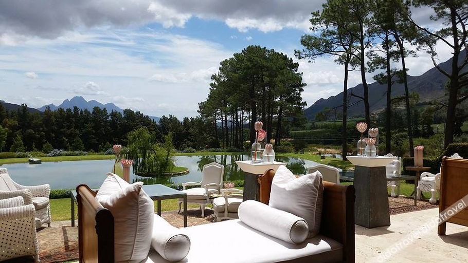 Food & Drinks 5, La Residence, Cape Winelands