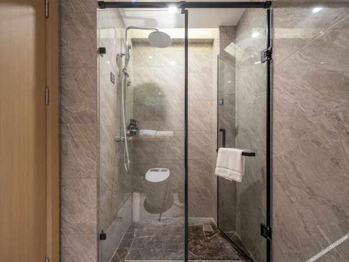 Bathroom 3, Atour X Hotel Dalian High-tech Tengfei Software Park, Dalian