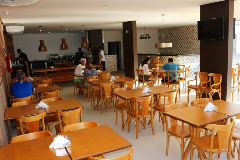 Food & Drinks 3, Dunen Hotel, Piranhas