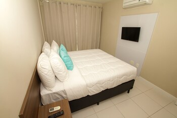 Others 2, Flat Mandai - Cabo Frio, Cabo Frio