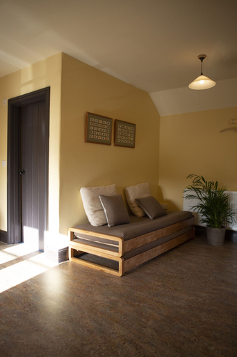 Bedroom 5, The Leaping Salmon, Devon