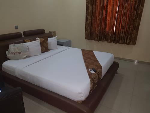 Others 2, Mayor's & Diplomat Suite, Mushin