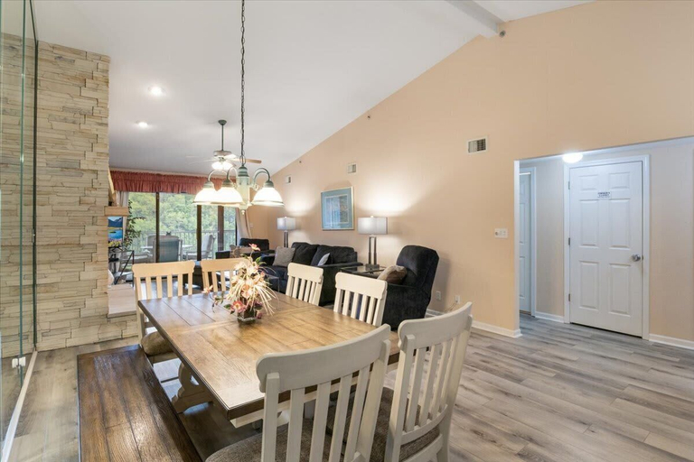 Interior 5, Lakefront Condo Near the State Park, Camden