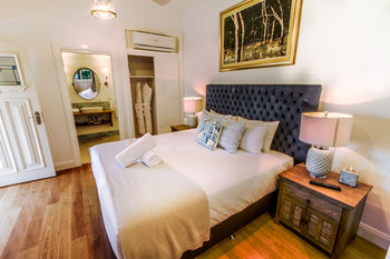 Others 5, Bangalow Guesthouse, Byron