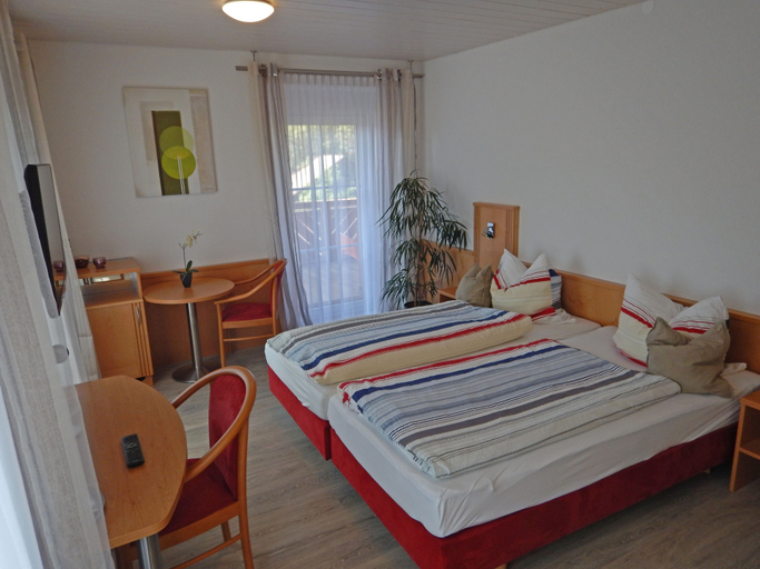 Bedroom 4, Andi´s Steakhüsli & Hotel, Lörrach