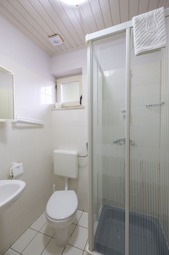 Bathroom, Penzion Park, Laško