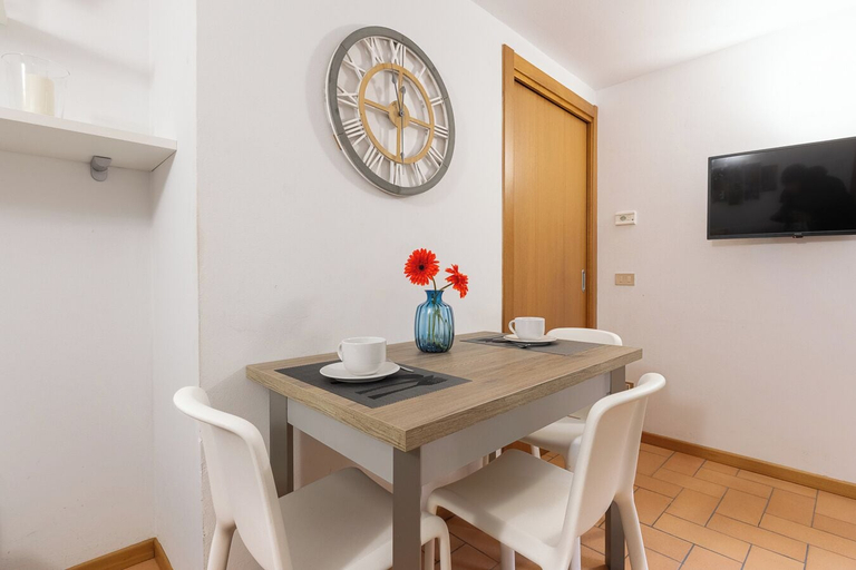 Dining room 5, Lemon House 1 by Wonderful Italy, Brescia
