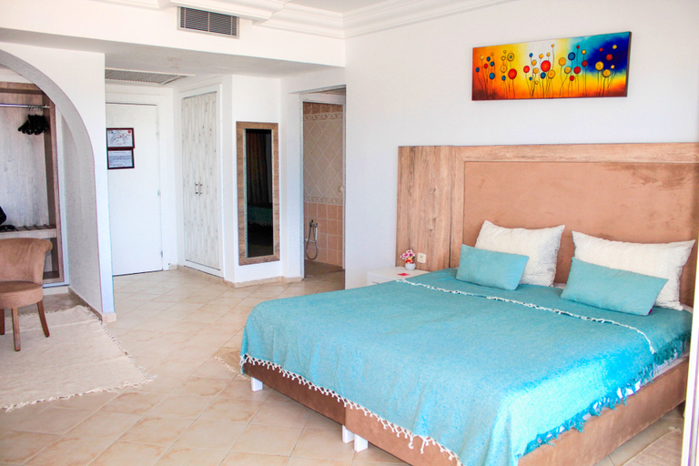 Others 2, Hotel El Habib, Monastir