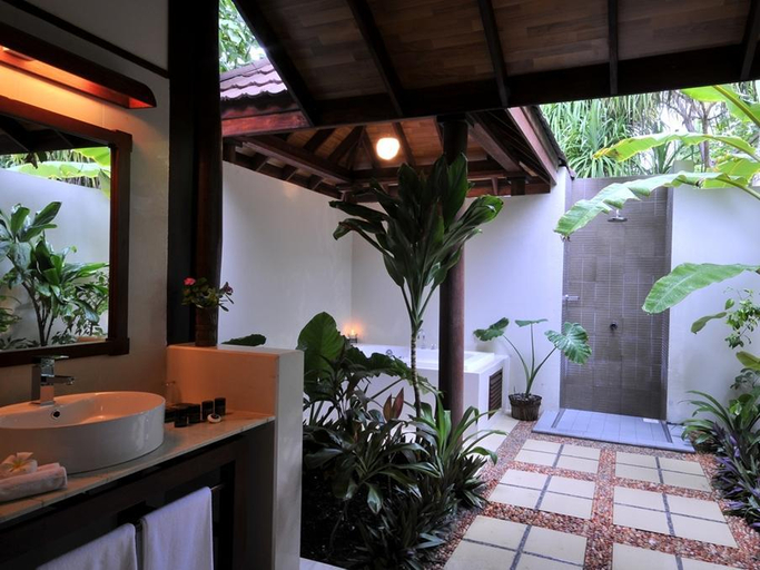 Bathroom 4, Robinson Maldives - Adults Only, Gaafu Alifu Atoll