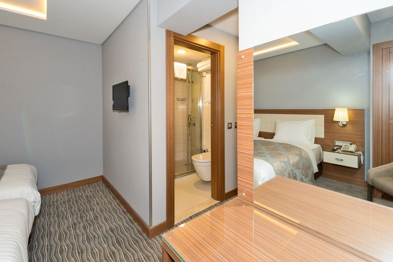 Bedroom 3, Floransa City Hotel, Fatih