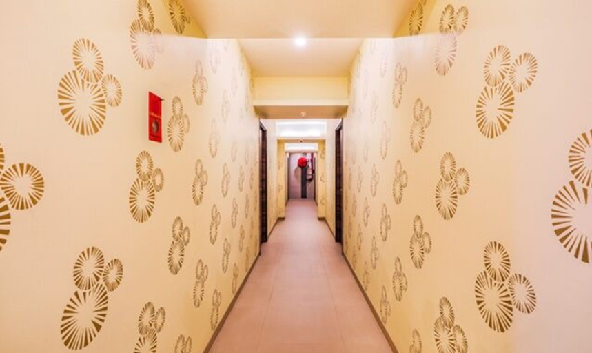 Public Area 2, Fabhotel Landmark Residency, Thane